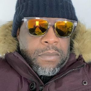 Meet your Posher, Élie